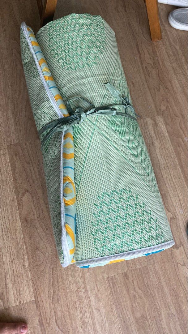 Uratex Cool Zone Banig Foam, Furniture & Home Living, Bedding & Towels ...