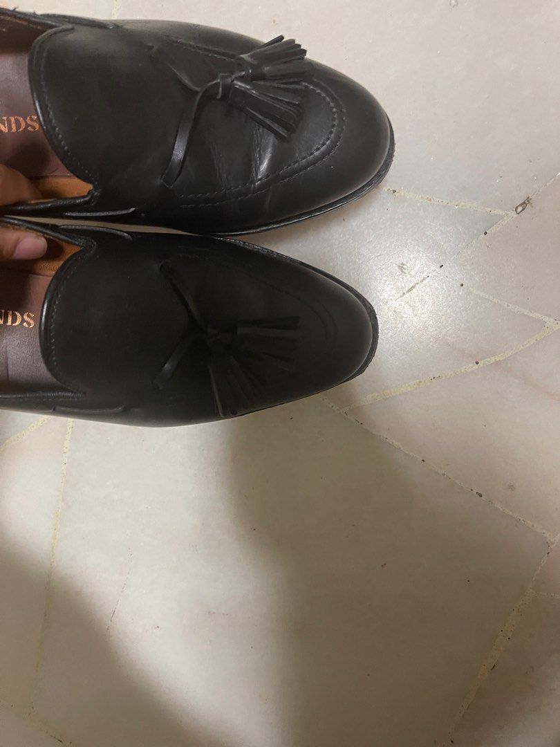 Allen edmonds acheson suede store