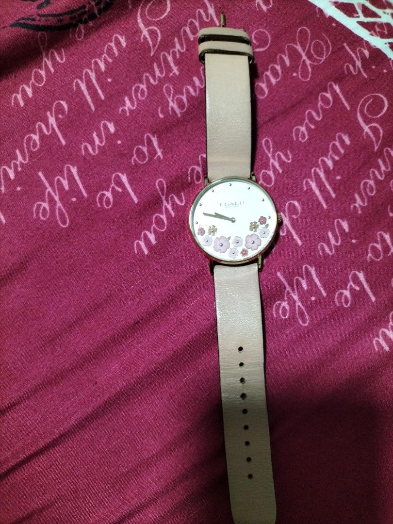 Used leather coach pink ladies watch Women s Fashion Watches