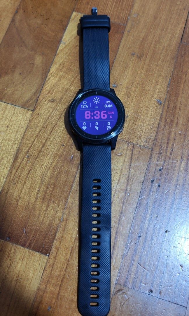 Garmin activ store