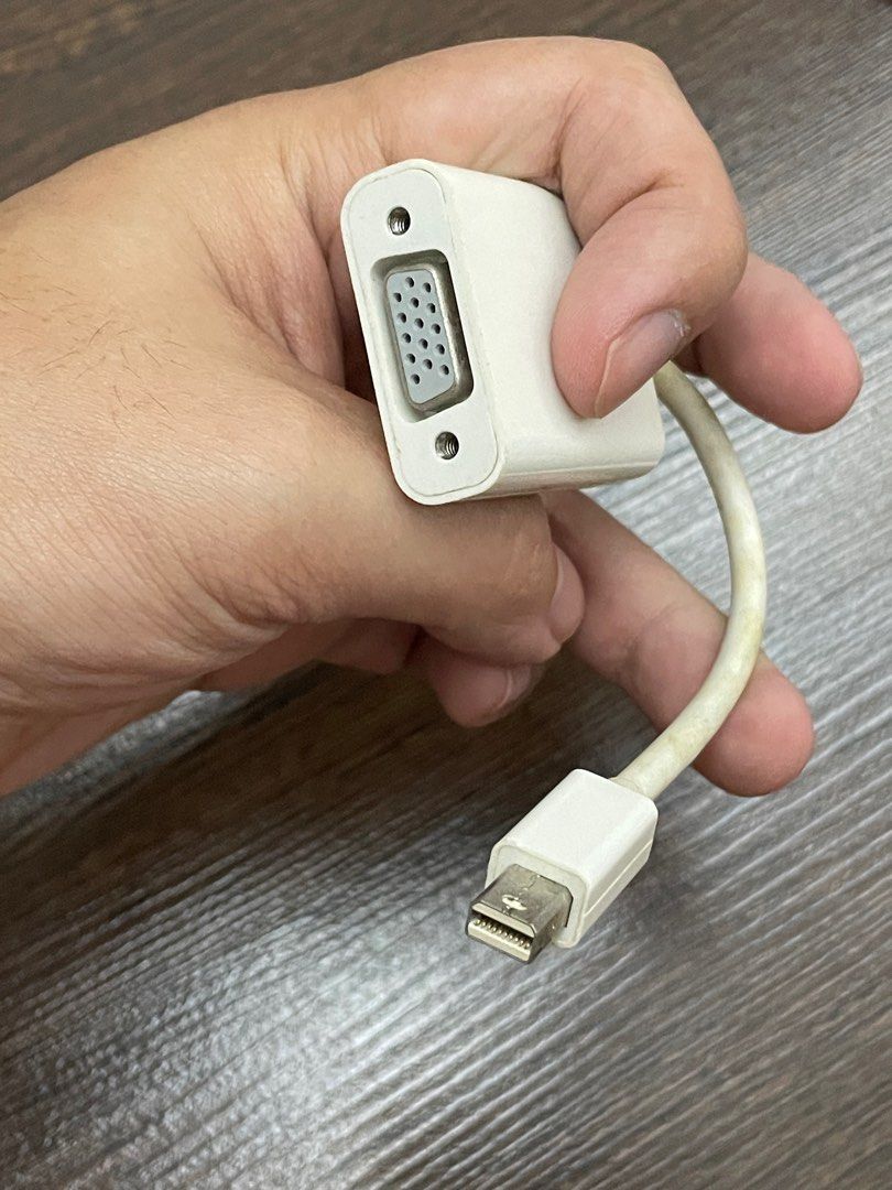 VGA adapter, Computers & Tech, Parts & Accessories, Cables & Adaptors ...