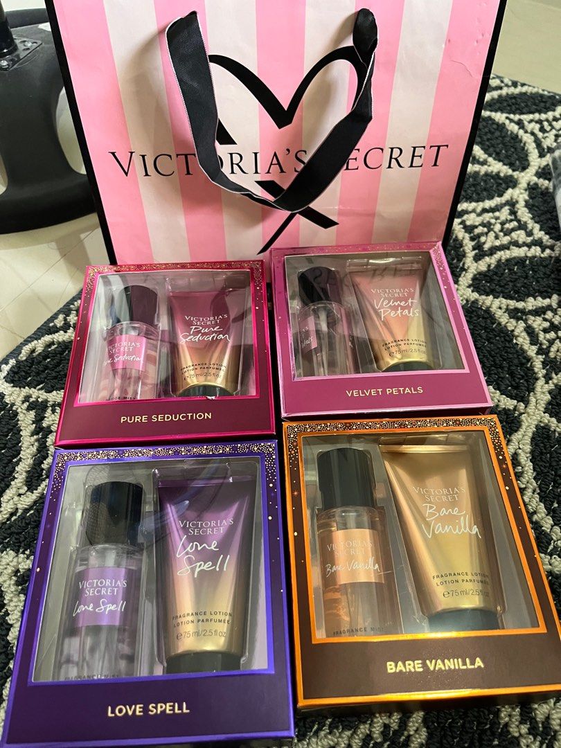 Victoria's Secret Velvet Petals 3 Piece Gift Set FRAGRANCE MIST