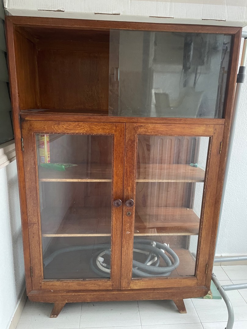 Vintage free for someone who appreciates, Furniture & Home