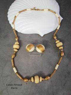 Vintage Louis Feraud necklace with a free pair of matching clip ons