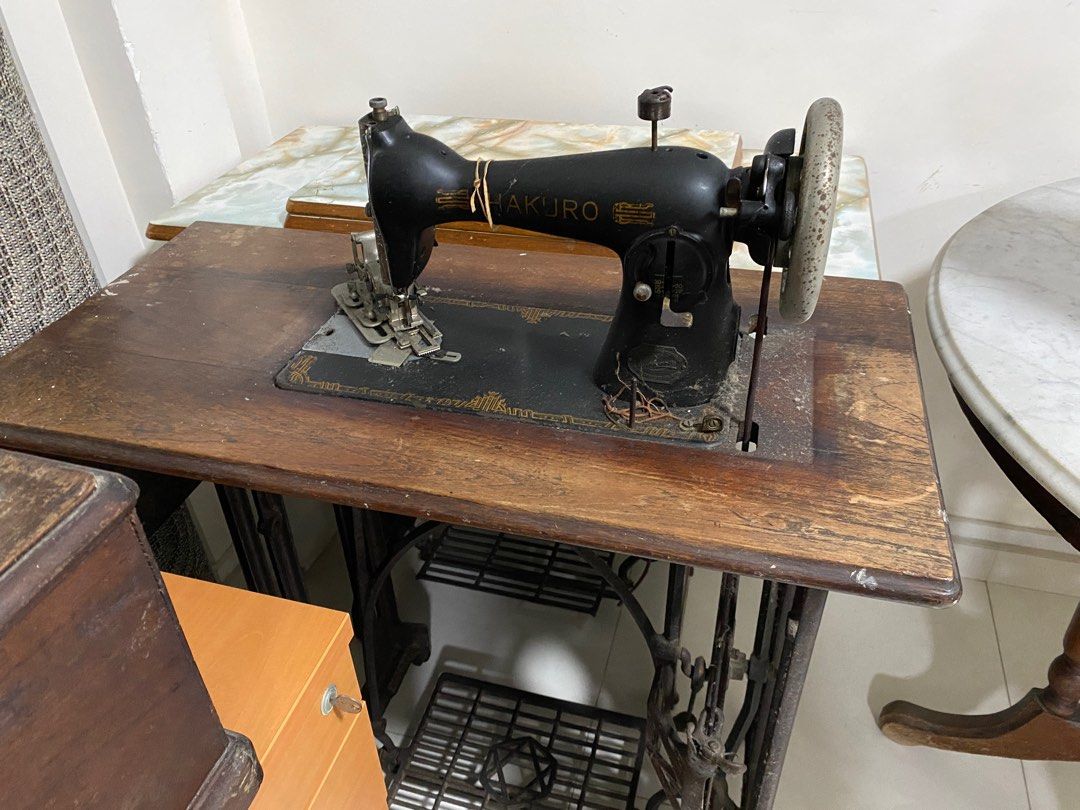 Vintage sewing machine, Furniture & Home Living, Furniture, Other Home