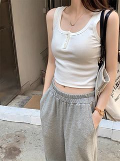 (Category: ) located in . Submitted by nomnomclothes (Listing ID 1218943006, Image 1). Description: .