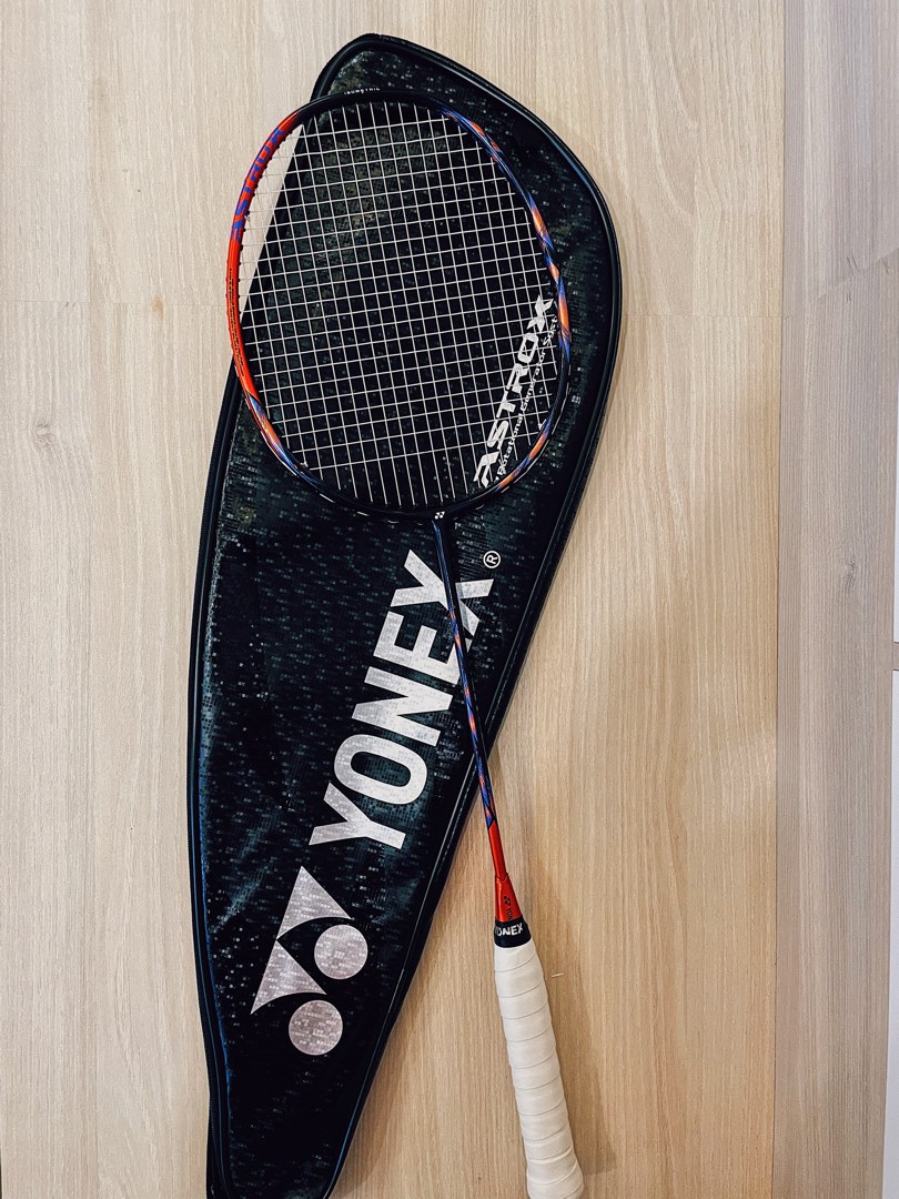 Yonex Astrox 77 pro (Free Racket Cover), Sports Equipment, Sports ...