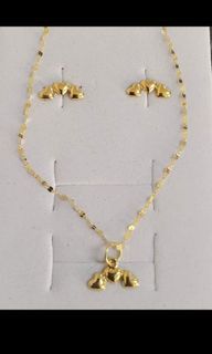 18k gold set necklace and earrings