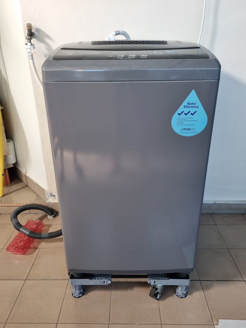1 year old washing machine, TV & Home Appliances, Washing Machines and