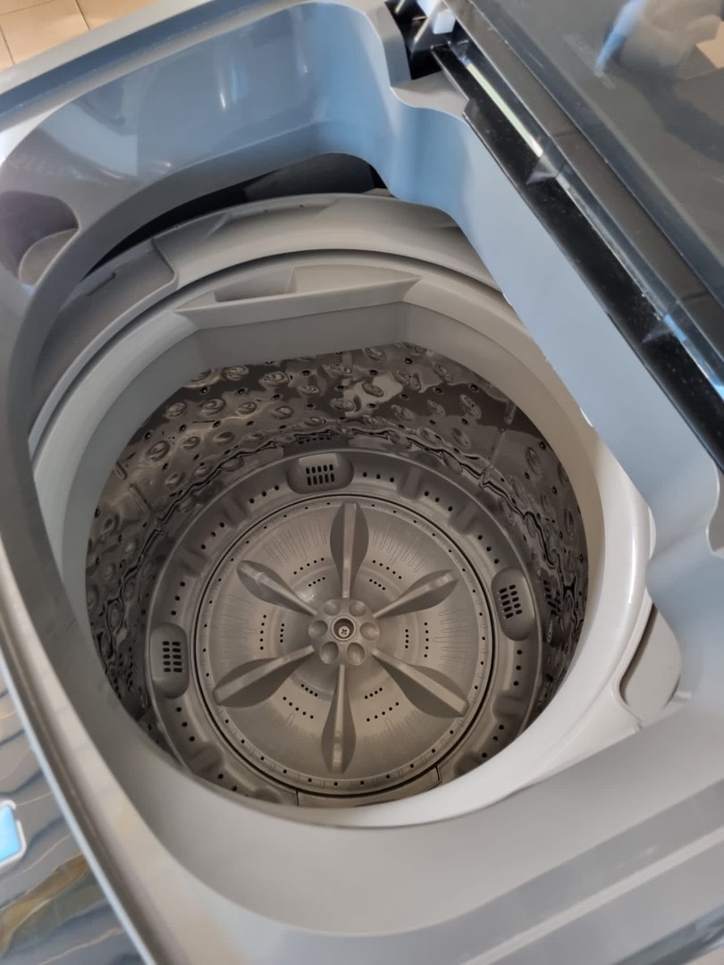 1 year old washing machine, TV & Home Appliances, Washing Machines and