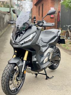 ［出售］2022 落地新古車 HONDA XADV750 只跑1092公里 免頭款 可分期
