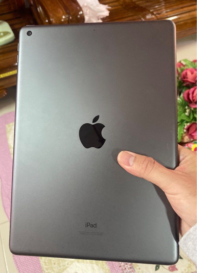 2nd Hand Ipad 9, Mobile Phones & Gadgets, Tablets, iPad on Carousell