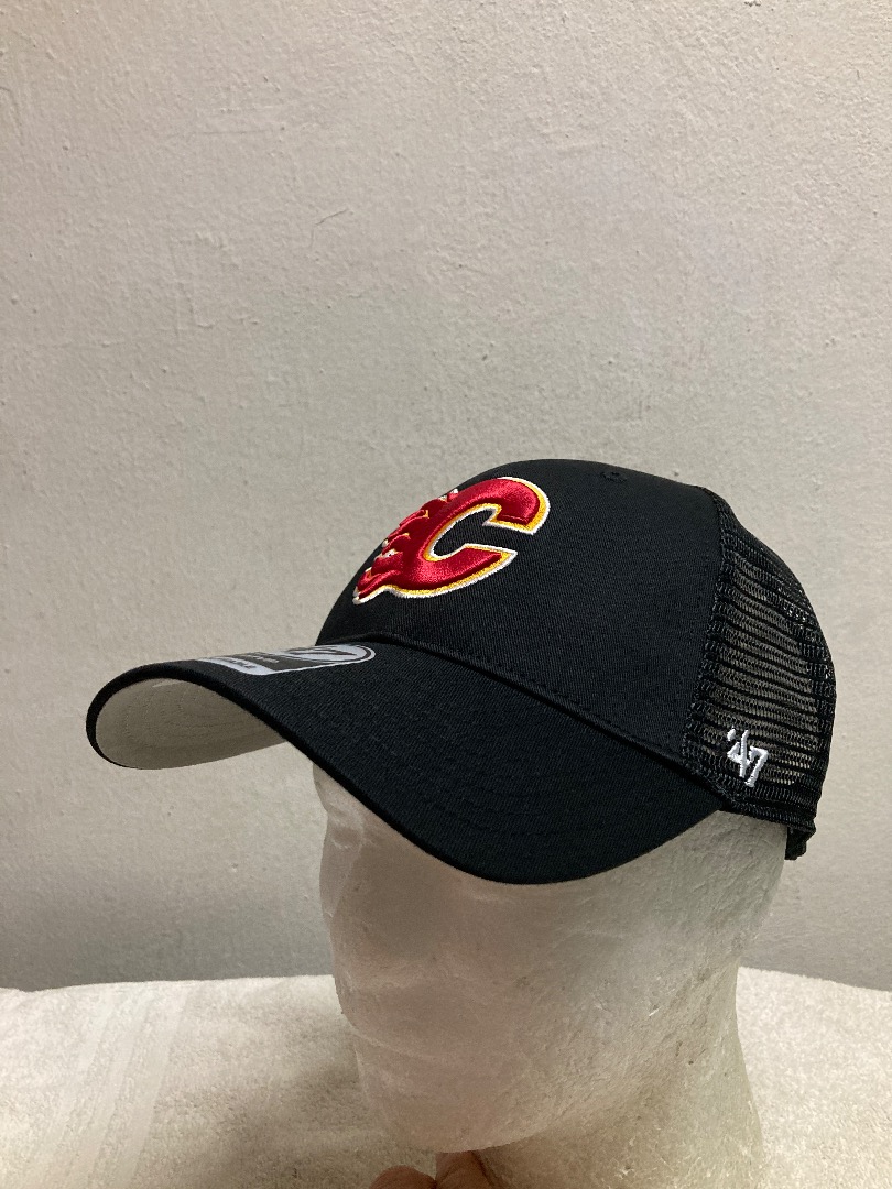 Calgary flames trucker top hat