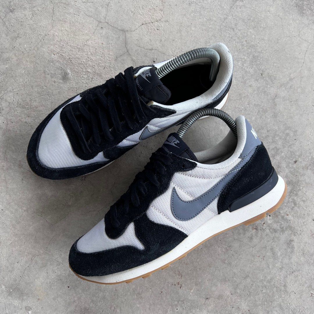 Nike internationalist 5.5 hotsell