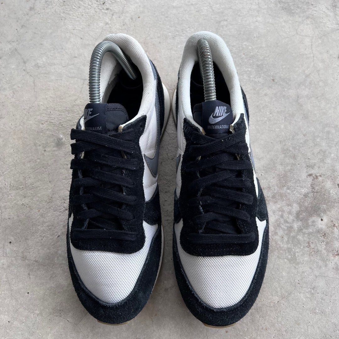Nike discount internationalist 5.5
