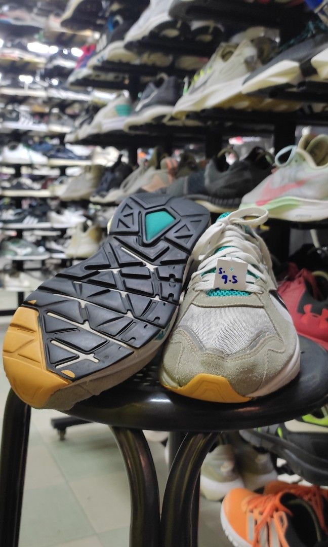 Adidas cloudfoam frame Men s Fashion Footwear Sneakers on Carousell