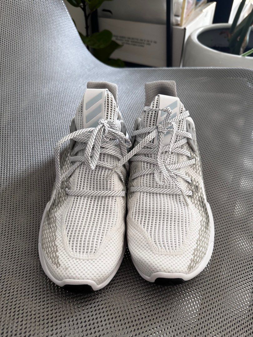 Adidas ultra boost hotsell 3.0 triple white xt