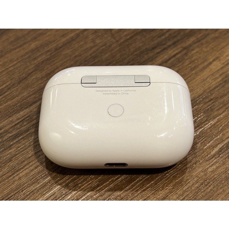 AirPods Pro一代(保固期限至2023/04，二手商品）