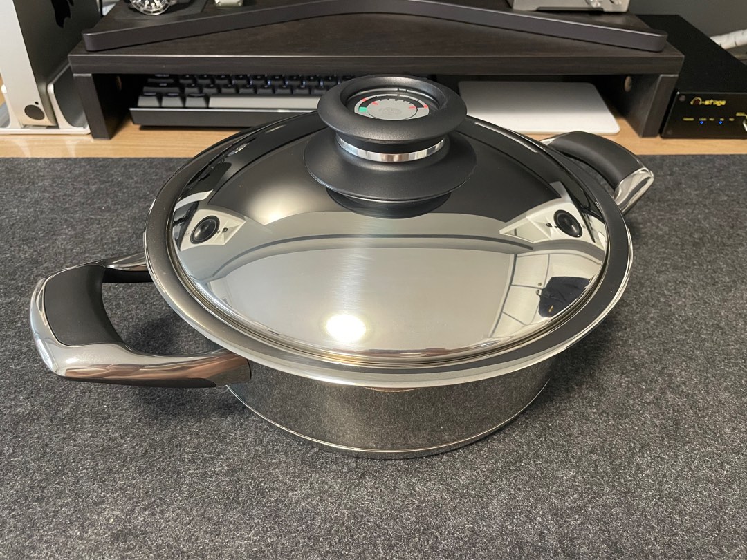 AMC Stainless Steel Induction Pot 24cm 3.5L, Furniture & Home Living