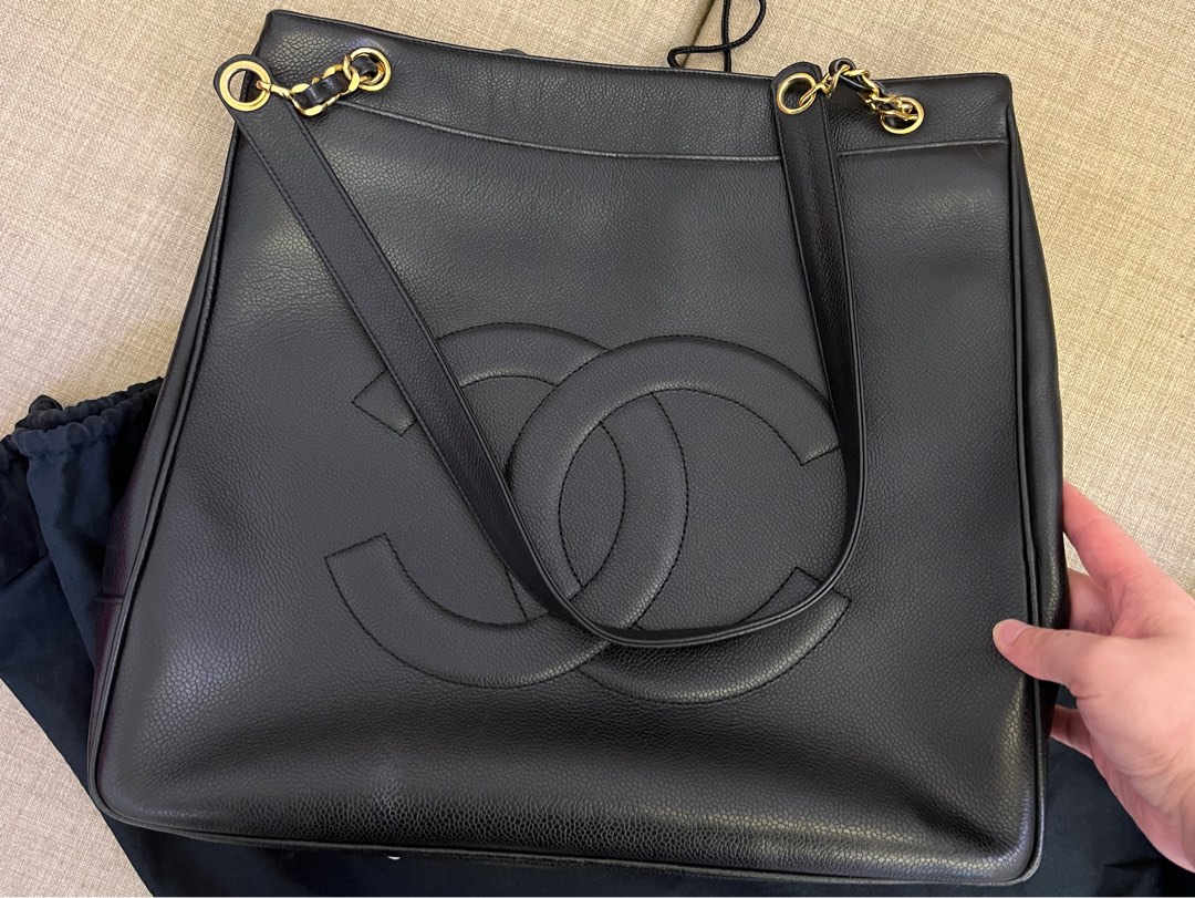 Authentic CHANEL Vintage Black Caviar Large Tote Bag, Women's Fashion, Bags  & Wallets, Tote Bags on Carousell