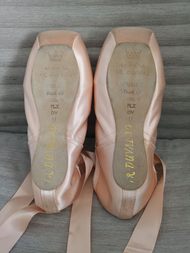 Ballet Pointe Shoe Duval US 5, Women's Fashion, Footwear, Flats on