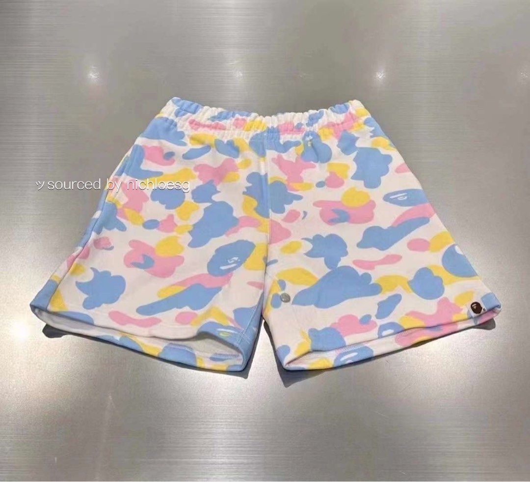 BAPE NEW MULTI CAMO OVERSIZED SWEAT SHORTS, Women's Fashion