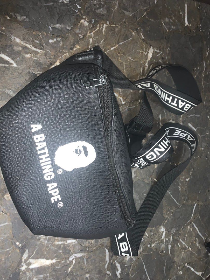 Bape ss19 store waist bag