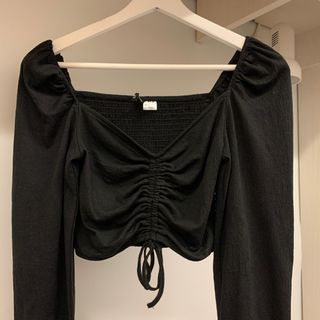 （分類：）位於 。 由 sani_wardrobe 提交（商品編號 1219097092，圖片 1）。簡介： 。