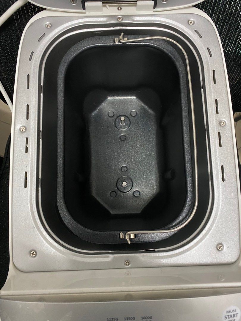 Bread maker Russel Taylors XL Dual Blade BM30, TV & Home Appliances