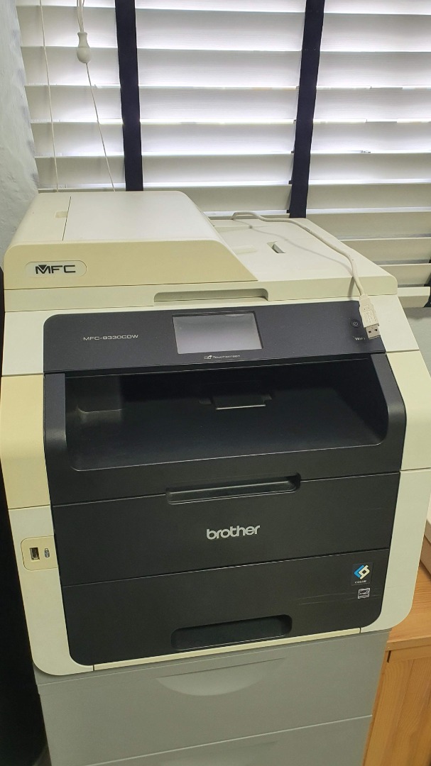 Brother MFC9330CDW with new cartridges, Computers & Tech, Printers