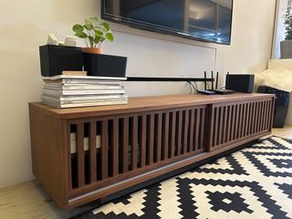 Luka tv sales console