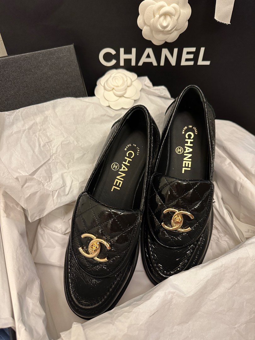 Chanel Loafers Black Gold CC, Women's Fashion, Footwear, Loafers on  Carousell