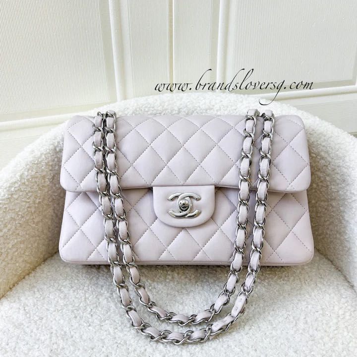 Chanel Pale Lilac Lambskin Old Medium Boy Bag 2011/12