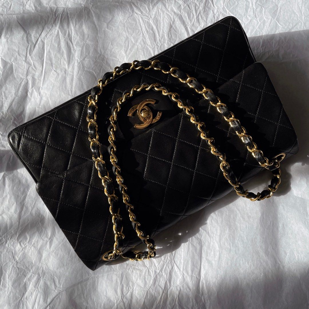 Vintage CHANEL 2.55 Flap Bag Black Lambskin Gold Hardware 80's!