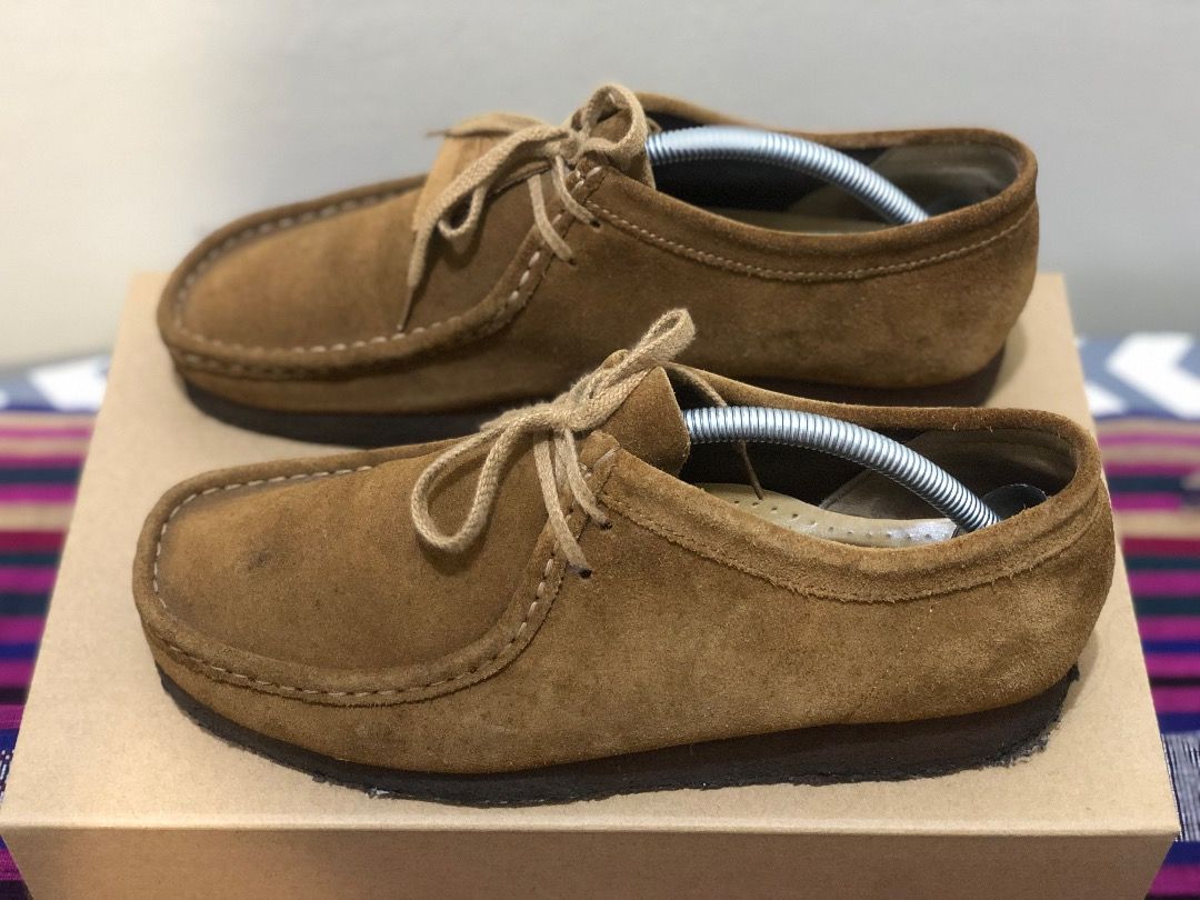 Clarks wallabees size 6 2025