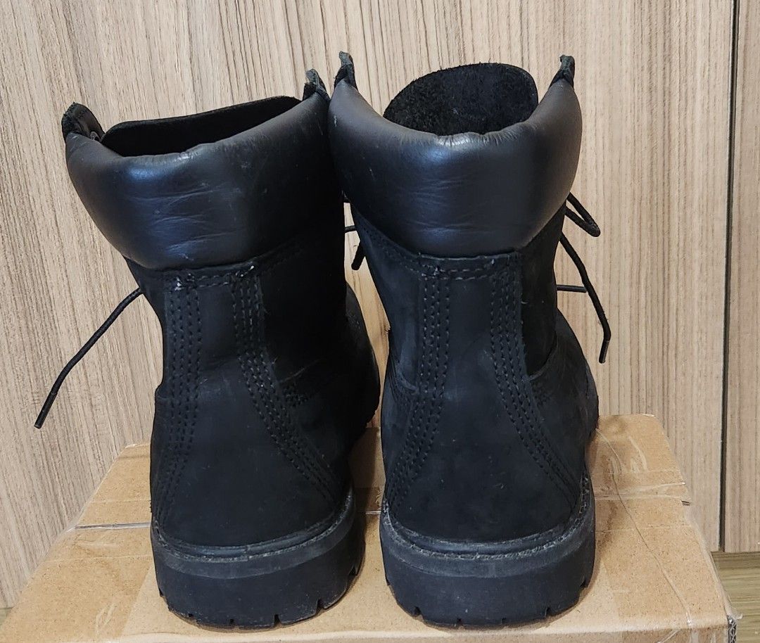 Black timberland sales boots size 3