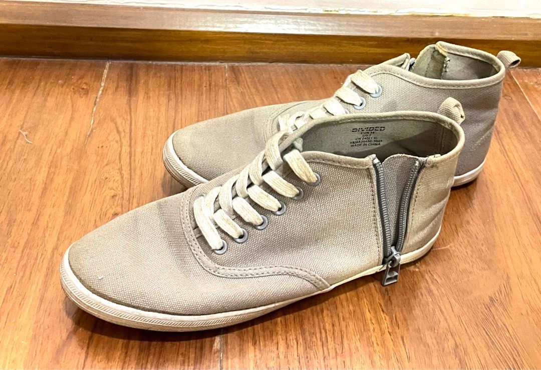 Divided H M Gray Shoes Women s Fashion Footwear Sneakers on Carousell