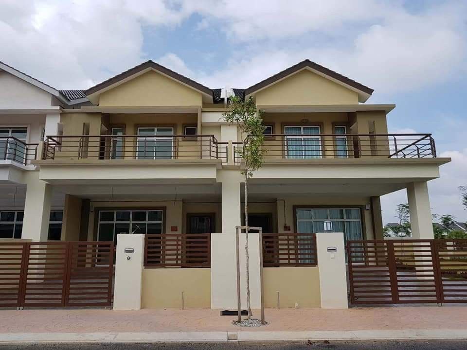DOUBLE STOREY TERRACE SUPER LINK SP SAUJANA (SAPPHIRE), Property