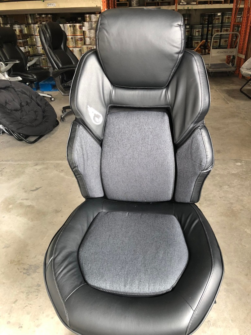 DPS 3D GAMING CHAIR on Carousell