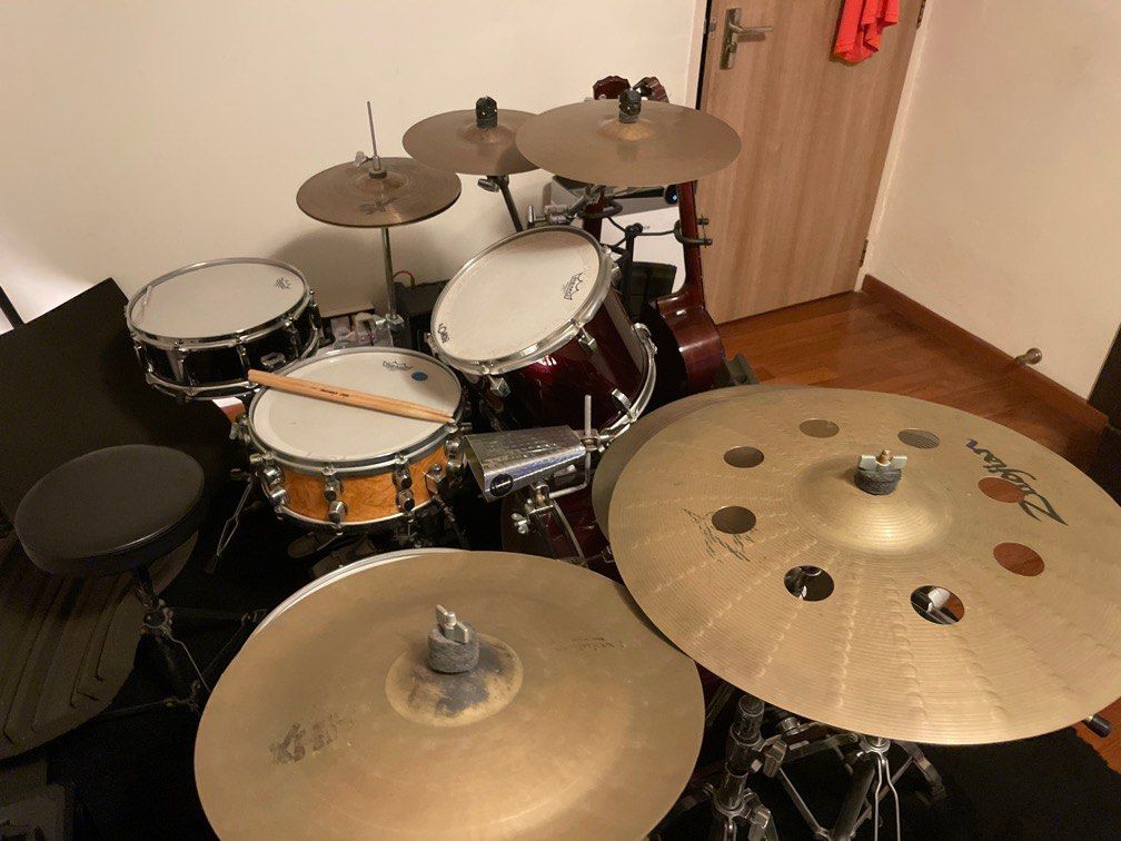 Drum kit   cymbals (all in one package) Hobbies Toys Music Media
