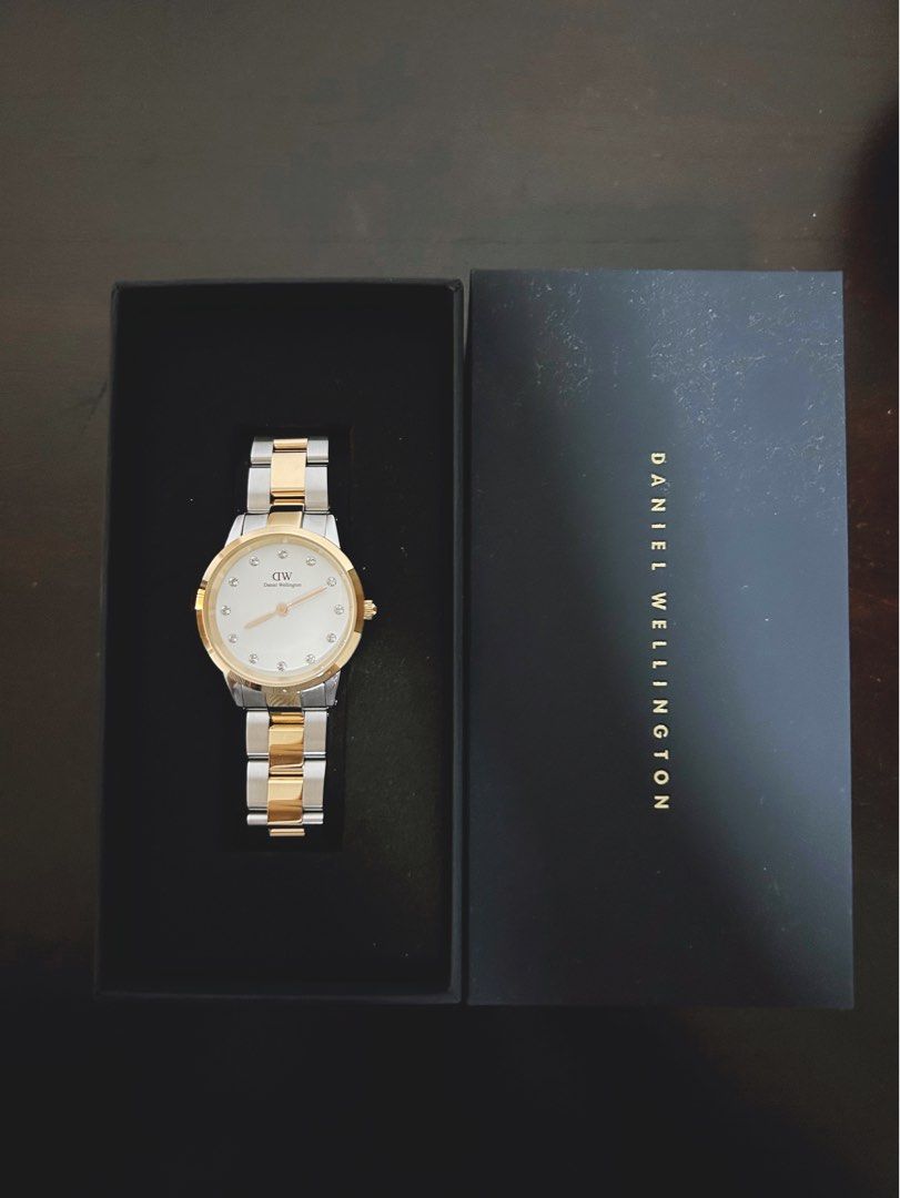 DW Daniel Wellington Iconic Link Lumine 32mm Women s Fashion Watches Accessories Watches on Carousell