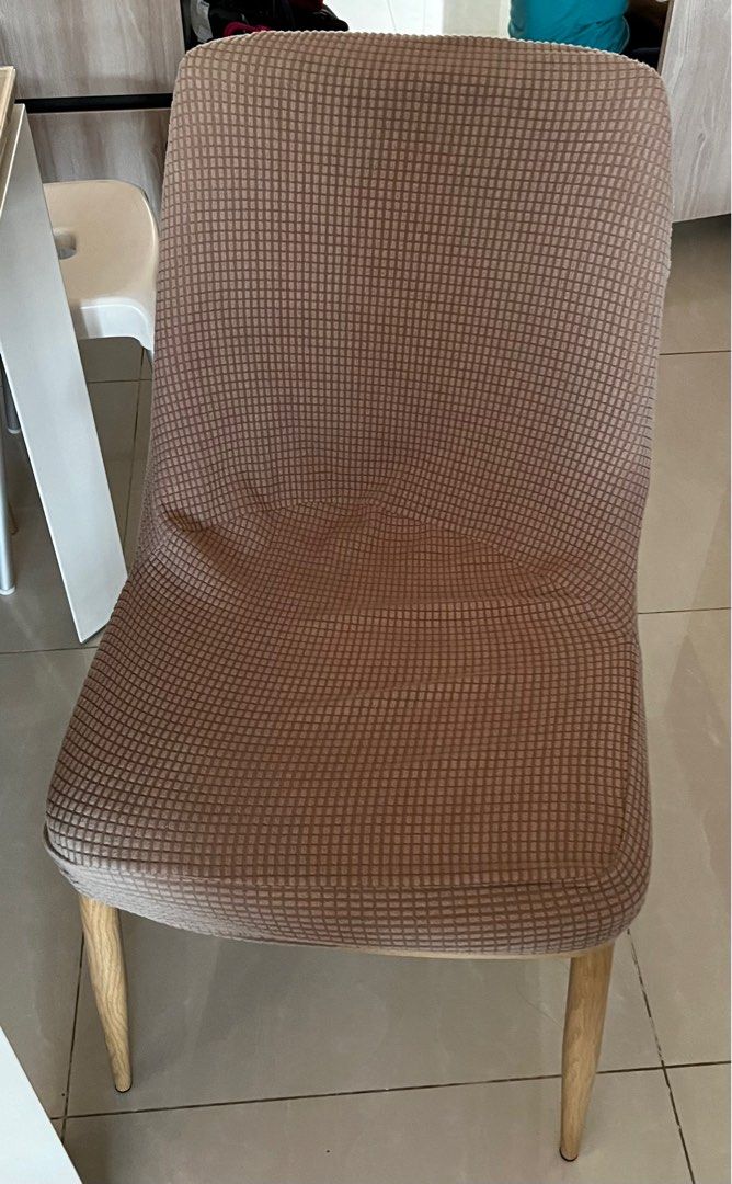 Extendable Quartz Dining Table + 4 Dining Chairs, Furniture & Home Living, Furniture, Tables