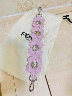 （分類：）位於 。 由 agnesyu2003 提交（商品編號 1219129888，圖片 1）。簡介： 。