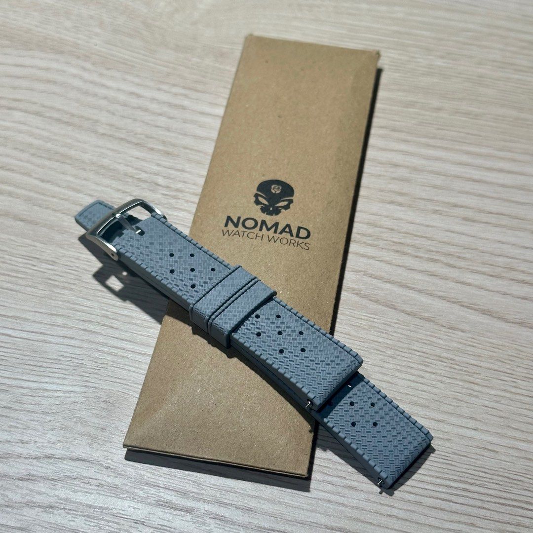 Cinturino Per Orologio In Gomma Fluorurata FKM Tropic - 20mm O 22mm, Fibbia Pieghevole, Regolabile, Sgancio Rapido