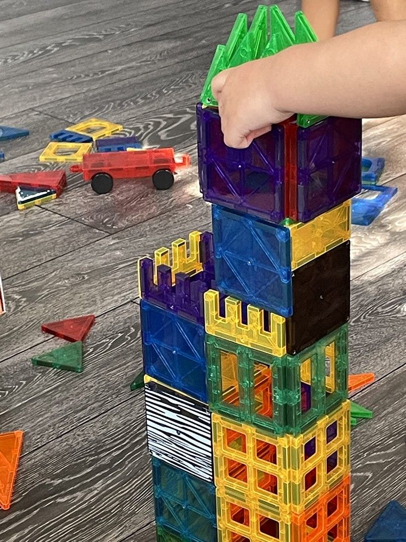 Gemmicc Magnetic Tiles, Deluxe 136 PCS Building Blocks Magnet Toys