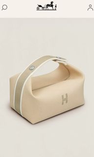 （分類：）位於 。 由 saveleyswardrobe 提交（商品編號 1219051046，圖片 1）。簡介： 。