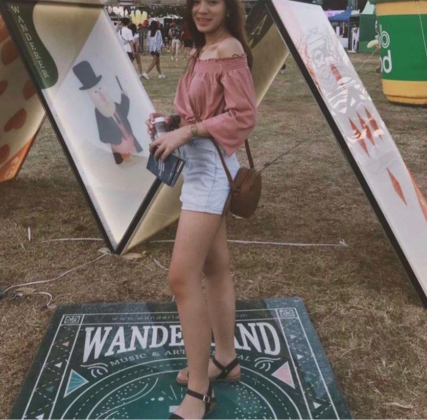 H&M Off Shoulder Blouse (Salmon Pink) (Category: Blouses) located in Cagayan de Oro. Submitted by declutterwithstef (Listing ID 1219137500, Image 2). Description: Used once on Wanderland (2019) see pic for reference V cute to wear if you are feeling cute too 😆🌸 ‼️ Last price posted ‼️.