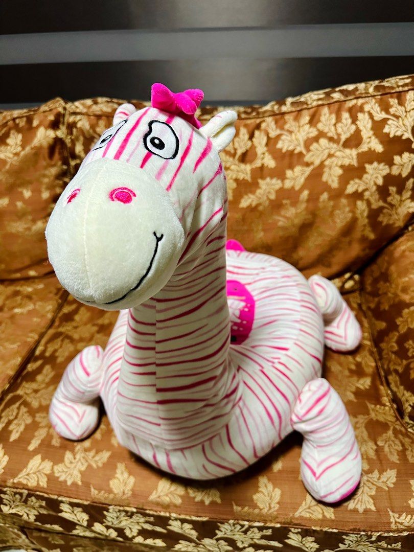 Horse Kiddie Foam Chair (Category: Kids Tables & Chairs) located in Cainta. Submitted by sdgel (Listing ID 1219093936, Image 1). Description: Horse Kiddie Stuff Toy Chair.