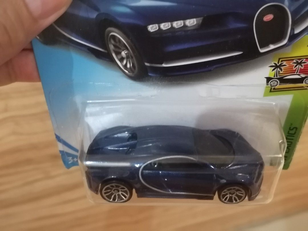 2019 hot store wheels bugatti