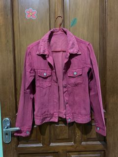 (Kategori: ) berada di . Dikirim oleh good.thingsva (ID iklan 1219098845, Gambar 1). Deskripsi: .